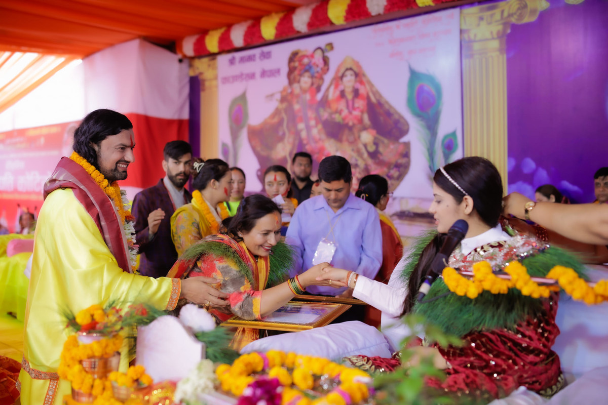 pratibha bal yogeshowr.jpg