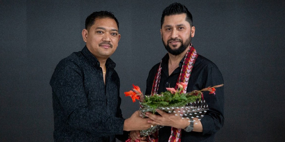 Rabi & Jibi.jpg